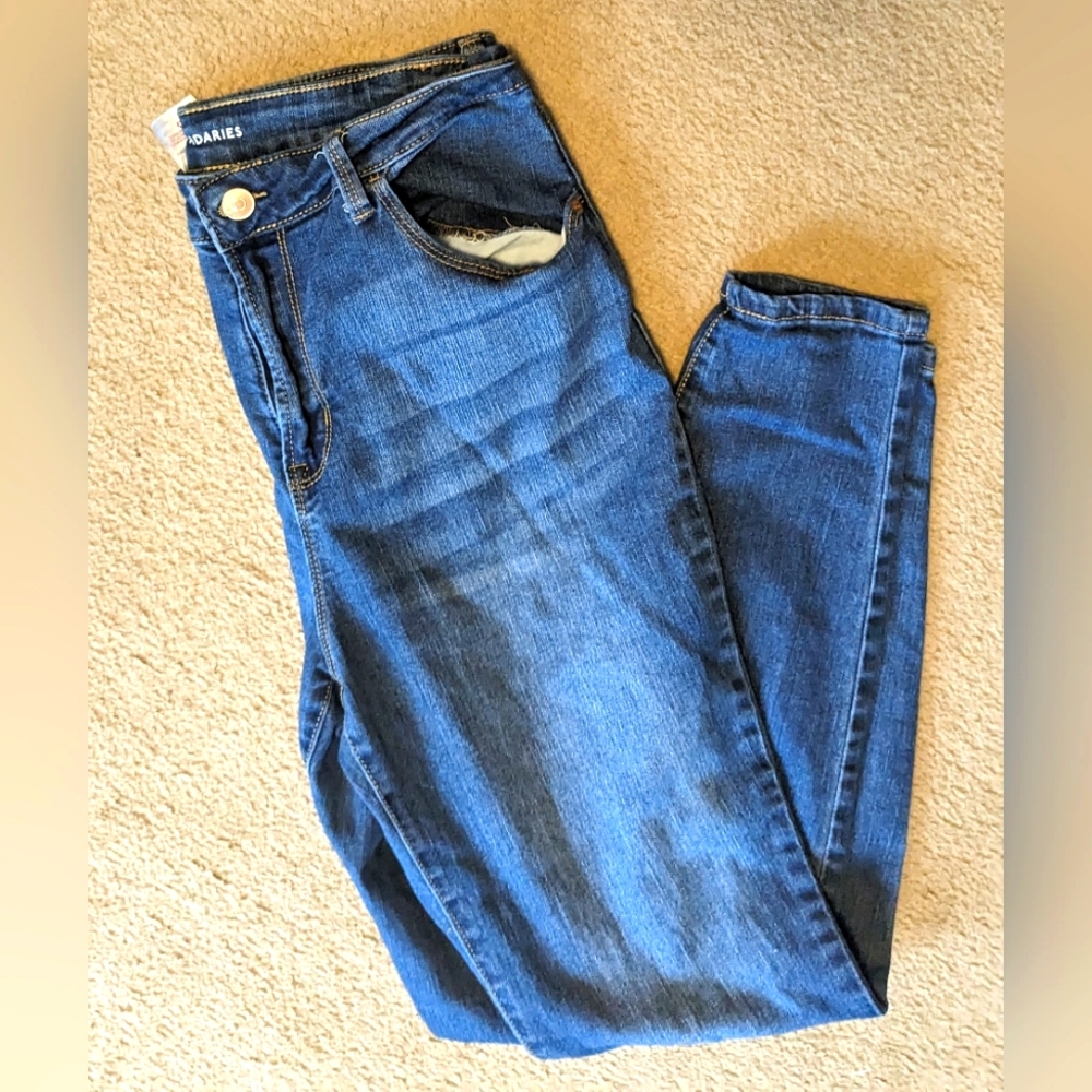 No Boundaries size 13 jeans